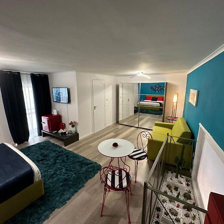 Bell@ Rooms Наполи Екстериор снимка