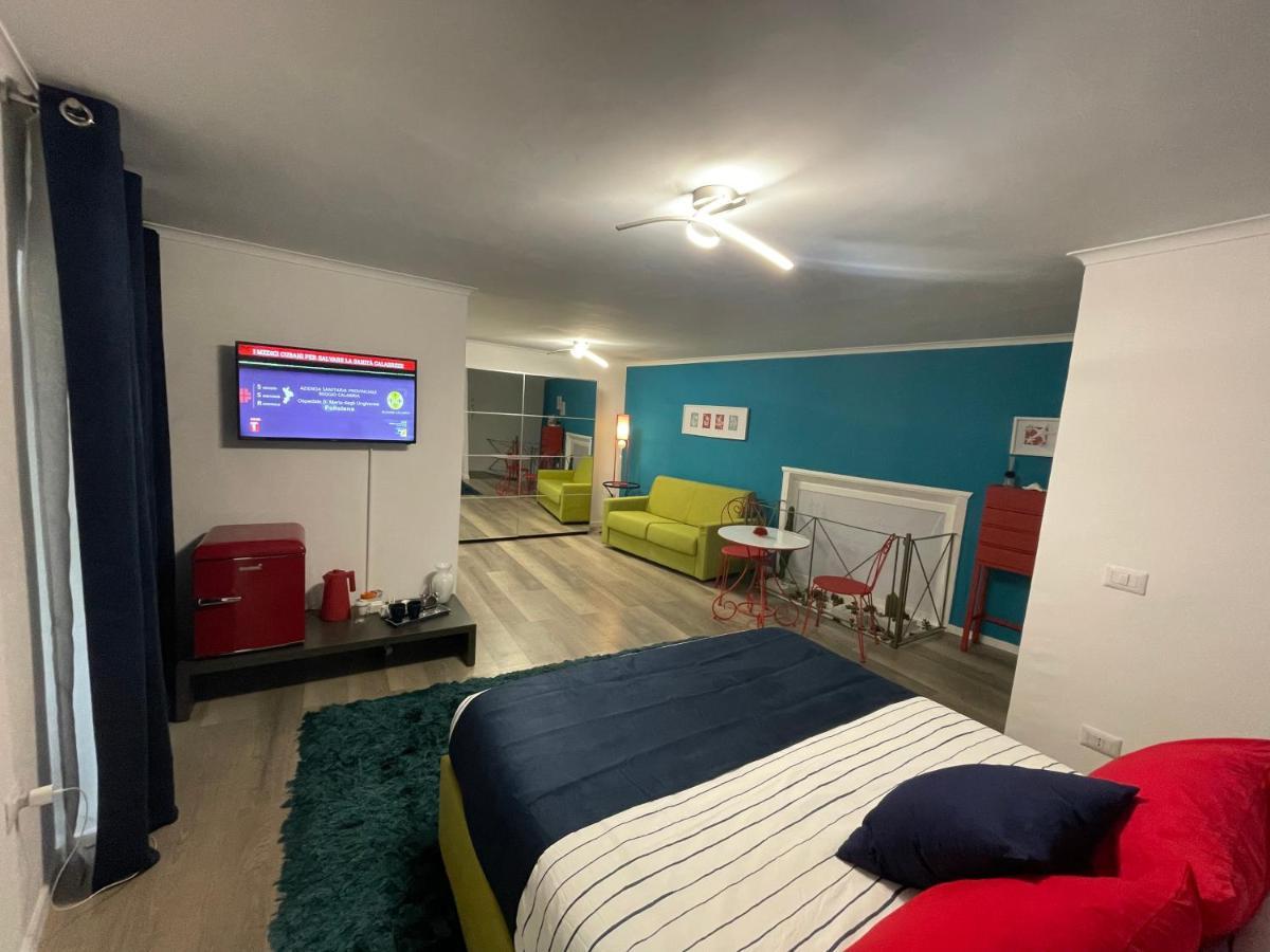 Bell@ Rooms Наполи Екстериор снимка